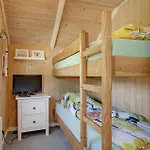 Сasa de vacaciones 3 Bedroom Beautiful In *